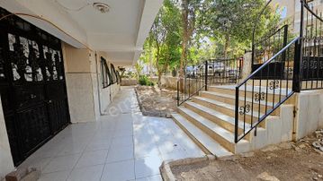 Ulaş Emlaktan Akpıyarda Köşe Başı 3+1 Uygun Daire