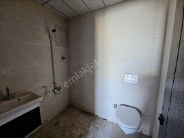 Ulaş Emlaktan Karaköprü Belediye Yanı Satılık 1+1 Ofis & Daire