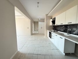 Demokrasi Mah. 2+1 Son Kalan Daire Sıfır Harika Konum