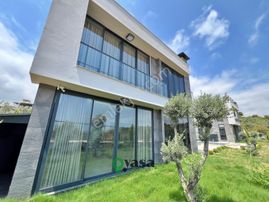 Yaşa Gyd - Mezitli Çankayada Site İçi Lüks 6+1 Villa