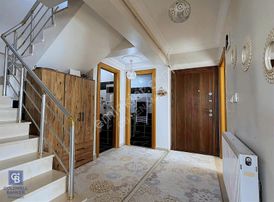 Arapçeşme'de-4+1-net 160m2-önü Açık Balkonlu-dubleks-otoparklı