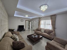 Karınca'dan Bağımsız Mutfaklı İçi Ful Yapılı Eşyalı 3+1 Kiralık!