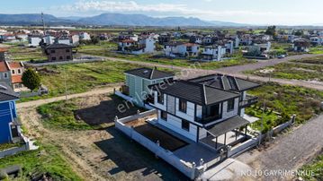 No:10 Gayrimenkul’den – Denize 100 Metre Tam Müstakil, Ultra Lüks Dubleks 4+1 Villa