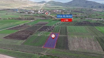 Startkey Yönden Karesi Fethiye De Şehre 10 Km 3000 M² Düz Tarla