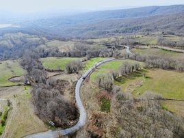 Esa Gayrimenkul'den Yeroluk 'da Asfalt Üzeri Tarla