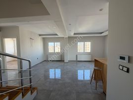 Baraj Yolu Adana Koleji Arkası 3+1 Kiralık Kombili Dublex Daire