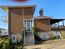 Emlakyap'tan Çatalca'da Müstakil Site İçi Bahçeli Villa Satılık