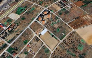 Turyap Hürriyetten Velimeşe İstasyon Karşısı 588 M2 Satılık Arsa