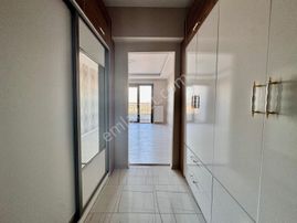 İmir Emlak'tan Hastane Yak.site'de Sıfır,dev Teras Balkonlu9.kat