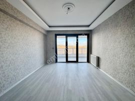 İmir Emlak'tan Hastane Yak.site'de Sıfır,dev Teras Balkonlu9.kat