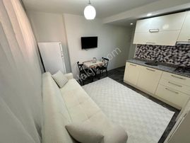 Özmecaz'dan Üniversite Mevki 2+1 Full Kredi İmkanlı Bölgenin Fırsat Apartı !