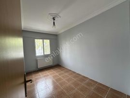 Merkezi Lokasyonda Satılık 3+1 Köşe Daire, Çift Cephe, Önü Açık