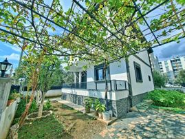 Uytundan Edremit Kadıköyde Özel Otoparklı Sıfır 3+1 Lüks Villa