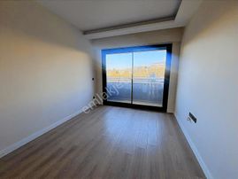 Kılıçoğlu Bornova Da Kiralık 1+1 Sıfır Daire