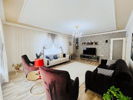 Valentia'dan Site İçerisinde Full Yapılı Satılık 3+1 Daire !!!