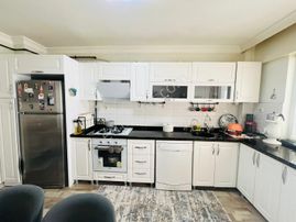 Valentia'dan Site İçerisinde Full Yapılı Satılık 3+1 Daire !!!