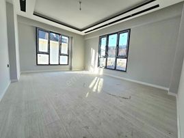 Hak Emlak'tan Karahacımusa Mah.de Satılık 2+1 Fırsat Daire