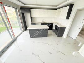 Aygülden Bir Kaçmaz Fırsat Daha Pelitköy'de Sıfır Nezih Site İçi Muhteşem Deniz Mnz 4+1satılık Villa