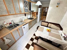 Valentia'dan Dikmen'de Cadde Üzeri Ara Katta Satılık 3+1 Daire