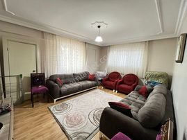 Mamak - Başak Mahallesinde E.banyolu, Asansörlü, 3+1 Satılık Daire !!!