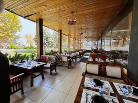 İvedik Anadolu Bulvarı Paraleli Kiracılı Satılık Köşe Dükkan