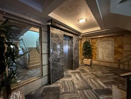 Kuşadası Trend Royal Sitesinde Satılık 3+1 Daire