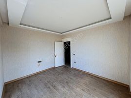 Bağlıca'da Site İçerisinde 750 M2 Arsası İle Süper Lüx 6+1 Villa