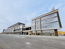 Mega Şaşmaz'da Köşe Büyük Dükkan-araç Takaslı Ücretsiz Tapu