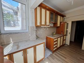 Bahçelievlerde Öğrenciye Kiralık 2+1 Daire