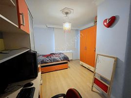 Atatürk Okulu Arkasında Arakat 2+1 Kiralık Daire