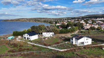 Çanakkale Saltık'ta Denize Sıfır Yapım Aşamasında Emsalsiz İkiz Villa