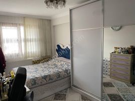 Bozyakada Yeni Bina Doğalgazlı 3+1 Satılık Daire