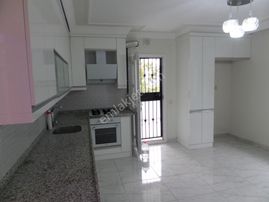 100.yılda,3 Katlı 1. Katı,3 +1, Kapalı Mut. Doğalgazlı Kiralık