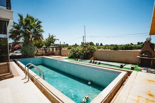 Site İçerisinde 5+1 Tripleks Villa