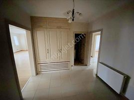 E.g.a'dan Durugöl Örnekkent 4+1 / 175 M2 Daire !!!