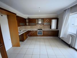 E.g.a'dan Durugöl Örnekkent 4+1 / 175 M2 Daire !!!