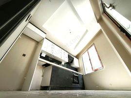 Akçay'da Aygül'den Denize Çok Yakın Sıfır Ön Cephe Ayrı Mutfak Ebeveyn Banyolu 2+1 Satılık Daireler