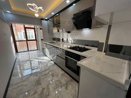 Mareşal Çakmak Mh Muazzam Konumda 3+1 Ara Katta Süper Lux Yapılı Daire