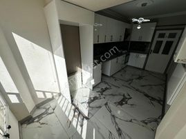 Kariyer'den Esertepe'de 3+1 Bağımsız Katta Lüx Yapılı Ön Cephe Daire