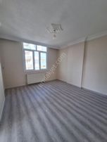 Yeşilyurt Mahallesi Mavi Bulvar'da 3+1 Doğalgazlı Geniş Oturumlu Daire