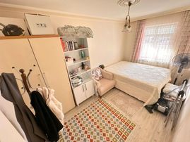 Şafak'tan Çiçekli'de Y.emre Cad Yakını 25.000tl Kiracılı Eşyalı!