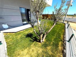 𝄞melodi'den Emsalsiz Bahçe Tasarımıyla Ön Cephe Yerden Isıtmalı Muazzam 1+1 Daire