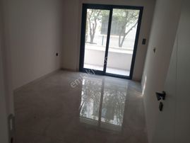 İskelede Satılık Bahçe Katı