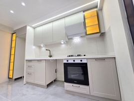 Jet'ten Akçay Merkezde Tasarımıyla Göz Kamaştıran 3+1 Daire