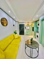 Sıfır Eşyalı Lüx Dekorlu Kira Garantili Cadde Üzeri Apart