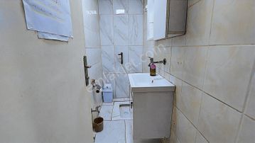 Acil Acil Tren İstasyonu Dibi Köşe Başı Her İşe Uygun İşyeri