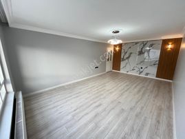 Altındağ - Karapürçek Mahallesi Eyüp Cami Yakınında Full Yapılı, Ara Katta 3+1 Satılık Daire !!!