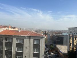 Rami Ana Caddede 140 M2, 3+1 Kiralık Daire