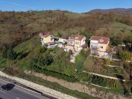 Emlakevim - Sakarya Hendek Beylice Mah.de Satılık Tribleks Villa -