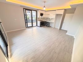 🟣🟢altınkum'da Yerden Isıtmalı Geniş Balkonlu Ön Cephe Şık Tasarımlı 2+1 Daire